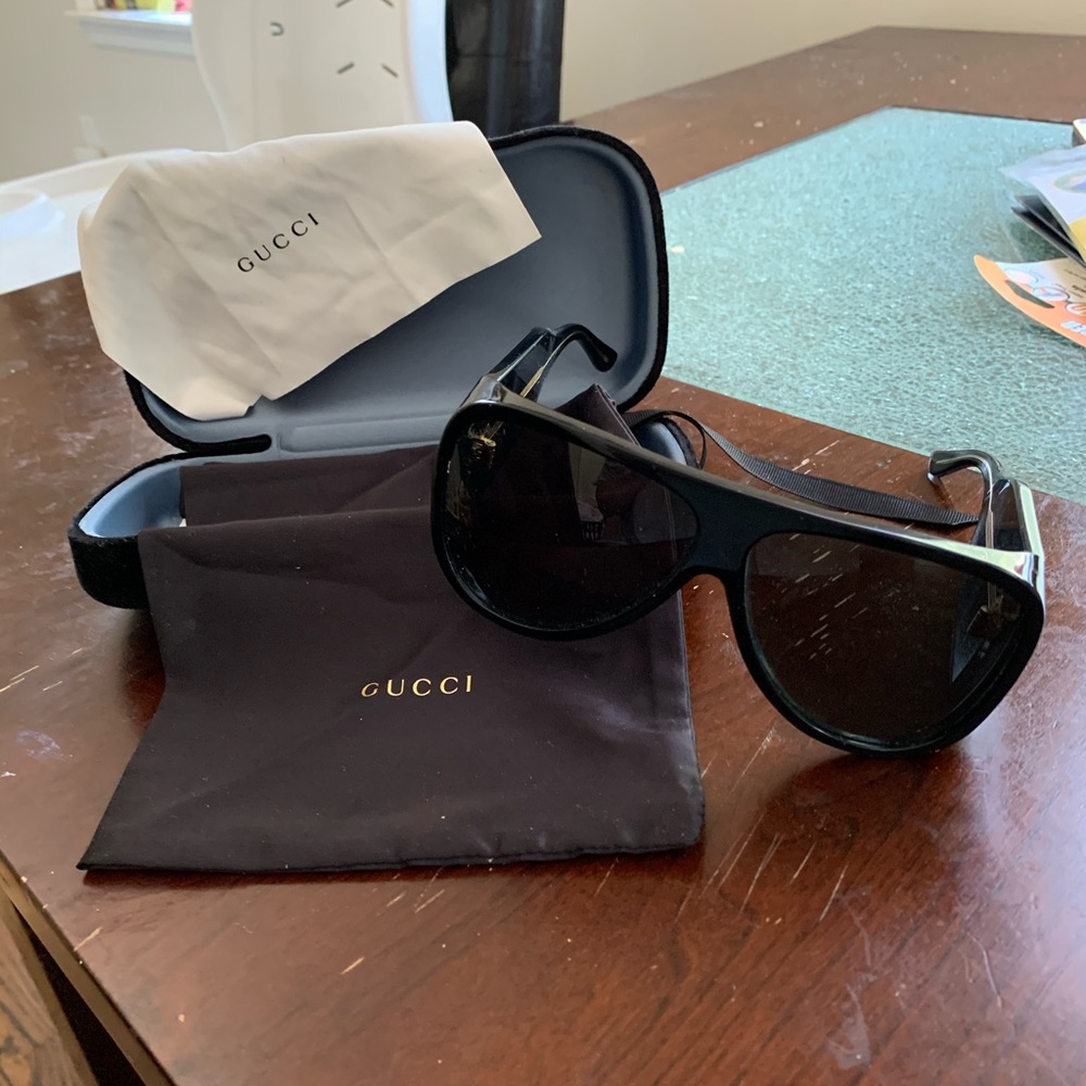 GUCCI men’s designer sunglasses